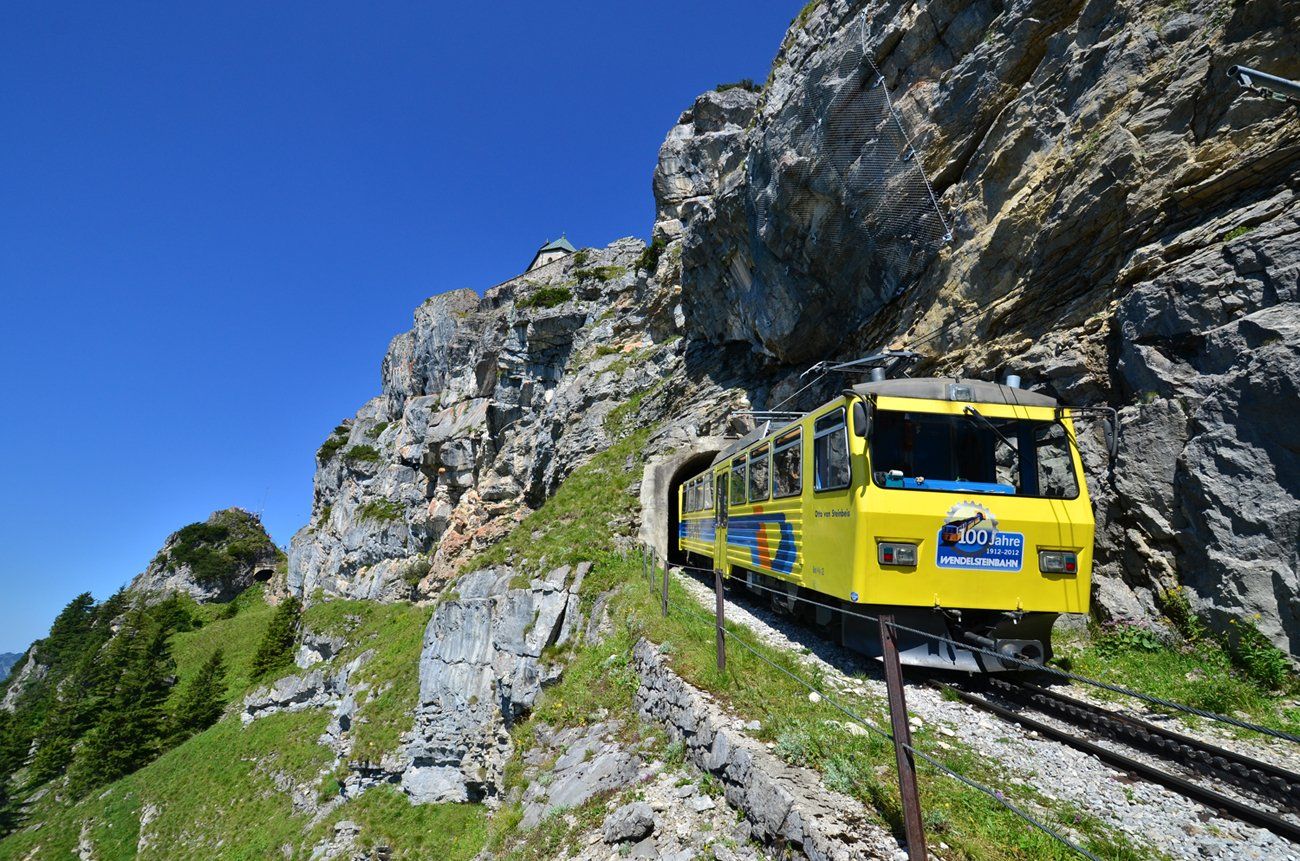 Wendelsteinbahn vor Tunnel